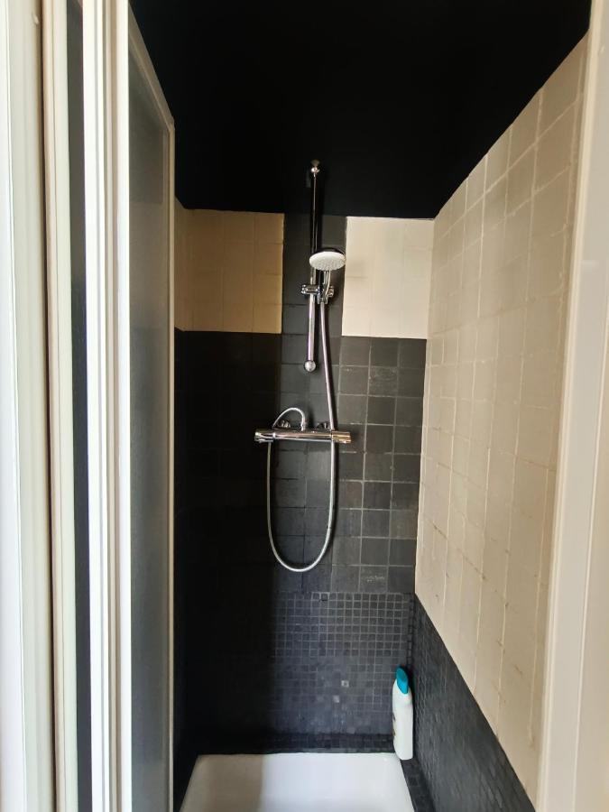 Urquinaona Rooms Barcelona Bagian luar foto