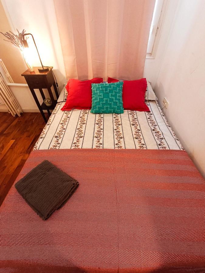 Urquinaona Rooms Barcelona Bagian luar foto
